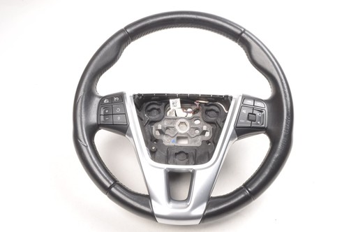 Volvo v40 cross country - v40, ii